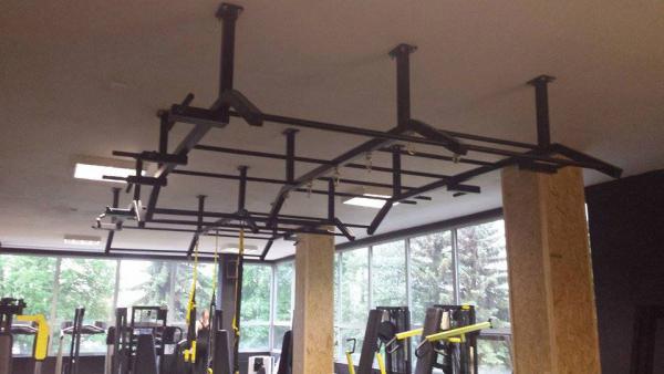 Stropn konstrukce na workout, TRX apod.