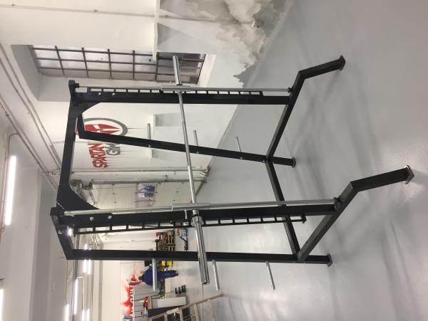 Multipress, smith machine - masivn konstrukce