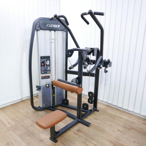 Cybex lat pulldown