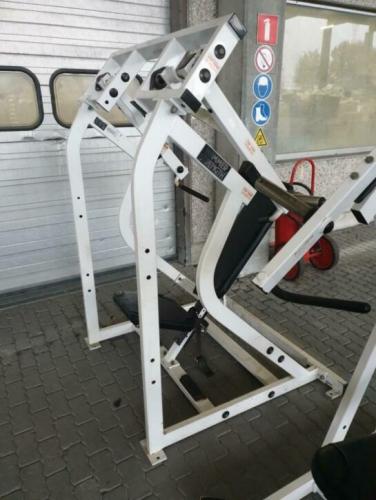 Hammer Strength Shoulder press plate loaded